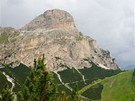 Staí vyjít na severní okraj Colfosca a mete se kochat krásou zdejích vrchol
