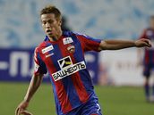 Keisuke Honda z CSKA Moskva v utkn rusk ligy proti Vladikavkazu. CSKA bude soupeem Sparty v Evropsk lize.