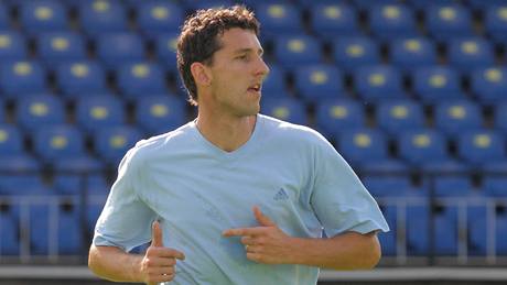 Tomá� Hájovský na tréninku fotbalist� Hradce Králové