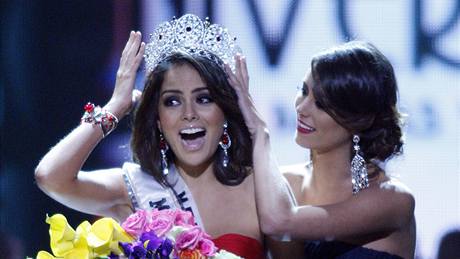 Miss Universe 2010 Jimena Navaretteová z Mexika