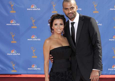 Pedávání cen Emmy - Eva Longoria Parker a její manel Tony Parker