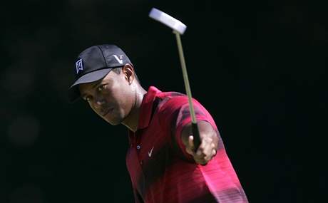 Tigeru Woodsovi se dle vlastních slov vrací sebevdomí.