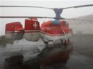 Dvourotorová helikoptéra Kamov Ka-32, s její pomocí bude vymnna anténa na vysílai Pradd.