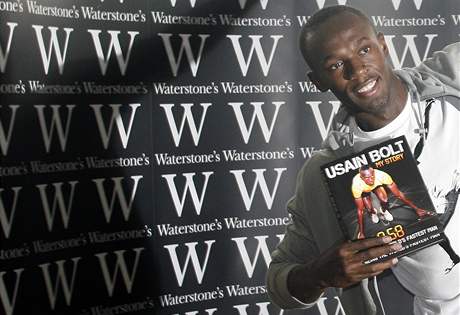 Jamajský spinter Usain Bolt v Londýn pedstavil svoji knihu.
