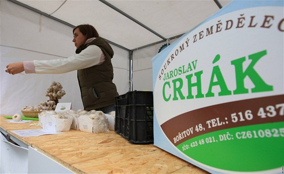 Jaroslav Crhák z Boitova se rozhodl, e své vypstované produkty nabídne i na farmáských trzích.