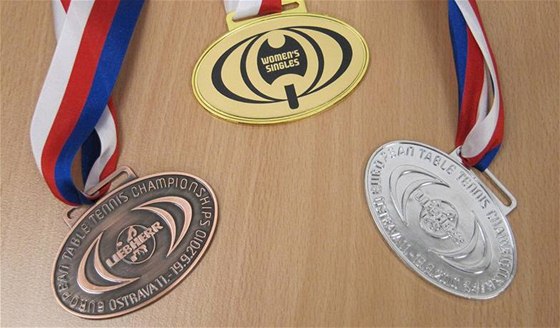 Medaile, které se budou rozdávat na mistrovství Evropy v Ostrav. Pro Tomáe Koneného asi budou viset píli vysoko, ale na osmifinále by ech rád dosáhl.