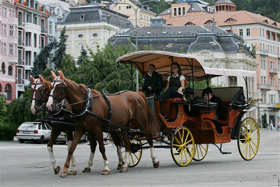 Okruní koárová jízda je v Karlových Varech vyhledávanou atrakcí
