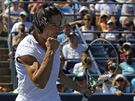 Italka Franceska Schiavoneová slaví postup pes Ukrajinku Pavljuenkovou na tenisovém US Open.