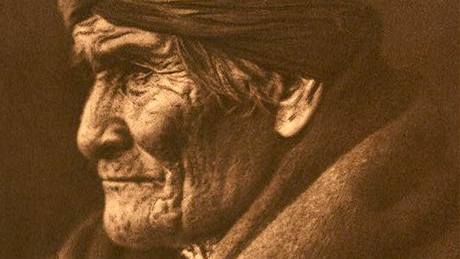 Geronimo - poslední apaský náelník a aman. (1905)