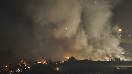 Místo pádu letadla v Dubaji