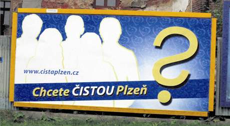 Jeden z pevolebních billboard v Plzni