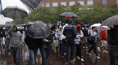 Tenisov fanouci opoutj kvli deti arel ve Flushing Meadows