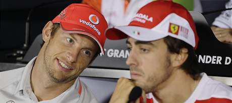 Button a Alonso. Budou z nich týmoví kolegové?