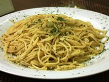 pagety aglio, olio e peperoncino v restauraci Leonessa v Brn