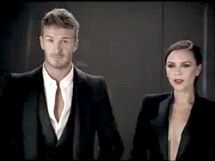 Reklama na nov parfm - z vtahu u David Beckham vystupuje bez motlka