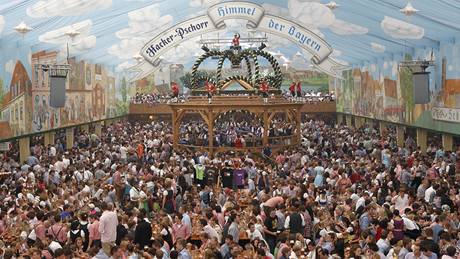 V Mnichov odstartoval svátek piva a jídla Oktoberfest. (18. záí 2010)