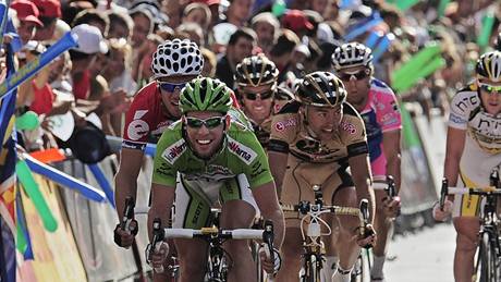 Mark Cavendish smuje k vítzství ve 13. etap Vuelty