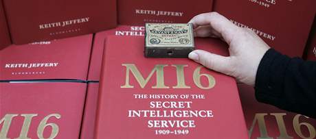 Kniha MI6: Djiny britsk tajn sluby.