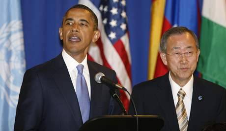 Prezident USA Barack Obama a generln tajemnk OSN Pan Ki-mun. (24. z 2010)