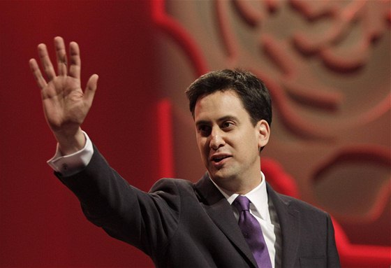 Nový éf britské opoziní Labouristické strany Ed Miliband.