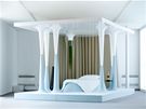 Autorem postele pro chronické nespavce je francouzský designér Mathieu Lehanneur 