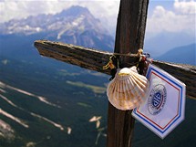 Col Rosa (2166 m) – vrcholový kříž