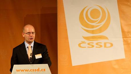 Místop�edseda �SSD Bohuslav Sobotka vystoupil v úvodu Programové konference a 3. mimo�ádného zasedání ÚVV �SSD v Olomouci.