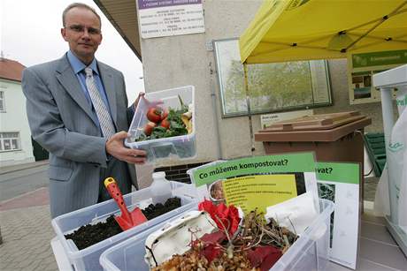 Obyvatel brnnsk sti ebtn si mohou zdarma zadat o vlastn plastov kompostr (starosta Vt Beran)