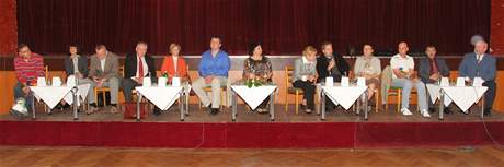 Pedvolební debata lídr kandidátek v Hradci Králové