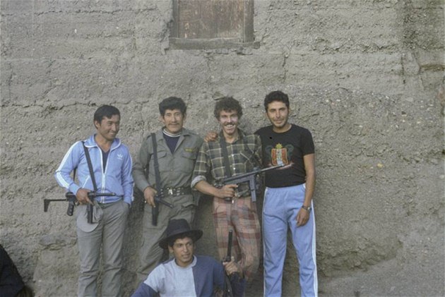 Jindřich Hudeček s Indiány v Peru, 1986