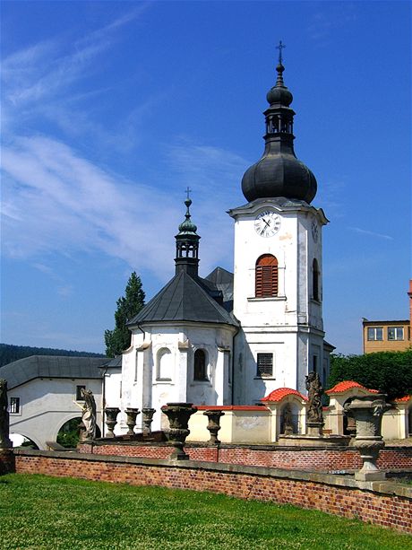 Manětín, kostel sv. Jana Křtitele