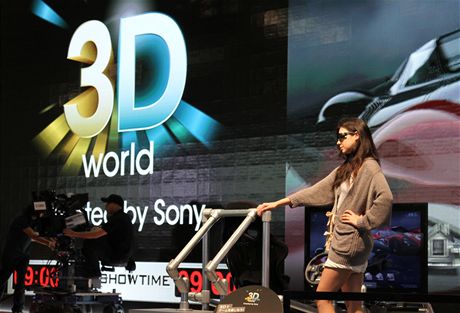 CEATEC 2010 - stnek Sony den ped otevenm