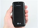 Recenze LG GS290 telo