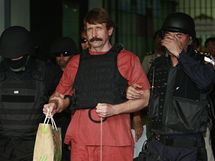 Obchodnk se smrt Viktor Bout u thajskho soudu (4. jna 2010)