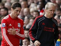 NEPROSADIL SE. Fernando Torres, tonk Liverpoolu (vlevo), zklaman opout hit. 