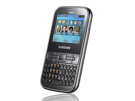Samsung představil laciný dvousimkový mobil s QWERTY klávesnicí - iDNES.cz
