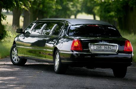Lincoln Town Car Royale