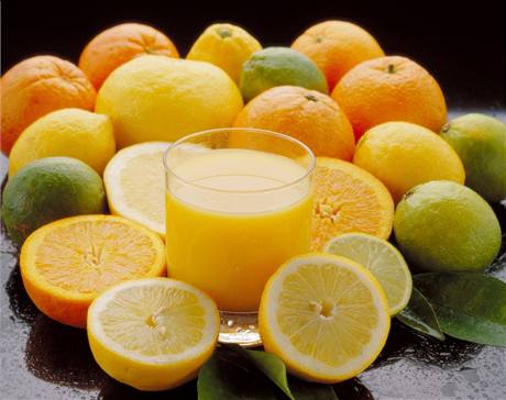 Imunitn systm vrazn podpo tdenn kra, pi kter se pije erstv citrusov va 