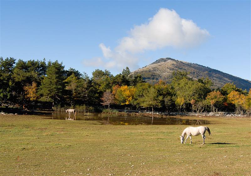 Kaon Verdon, nejvtí kaon Evropy, je 21 km dlouhý a 700 metr hluboký