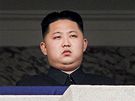 Severokorejský vdce Kim ong-il (vpravo) sleduje svého syna Kim ong-una. (10. íjna 2010)