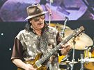 Carlos Santana koncertuje v Praze (15. íjna 2010).