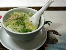nsk restaurace Chutn tst: polvka s knedlky wan tan