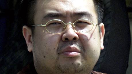 Kim ong-nam, nejstarí syn severokorejského vdce KIm-ong-ila po svém zatení v Japonsku v roce 2001