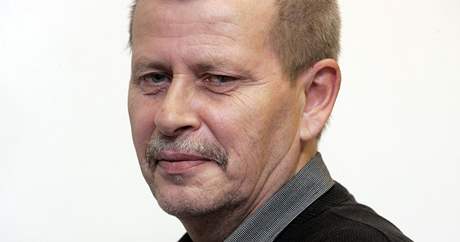 Sociálndemokratický starosta Otrokovic Jaroslav Budek je pi tvorb nové koalice ve sporu s ástí stranických koleg.