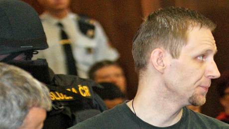 Jaromír Luke, odsouzen na 22 let, u ostravského Krajského soudu. (20. íjna 2010)