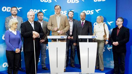 Tiskov konference ODS k vsledkm sentnch voleb. (23. jna 2010)