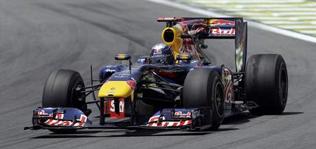 Sebastian Vettel pi 1. tréninku na Velkou cenu Brazílie