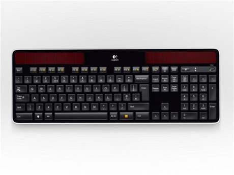 Logitech K750