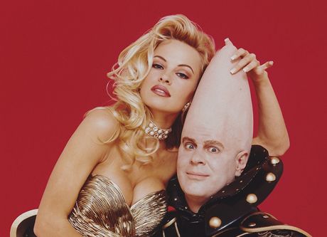 Playboy prodv st sv sbrky umn - Pamela Anderson a Dan Ackroyd