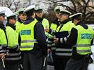Dopravn policist soutili v Brn, kdo lpe d dopravu na kiovatkch.